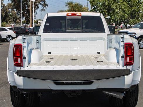 New 2025 RAM 3500 Limited image 26