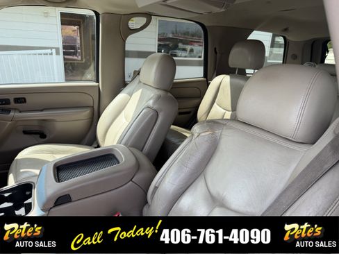 Used 2005 GMC Yukon SLT w/ SLT Preferred Equipment Group AWD/4WD image 18