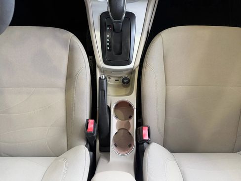 Used 2018 Ford Fiesta SE image 18