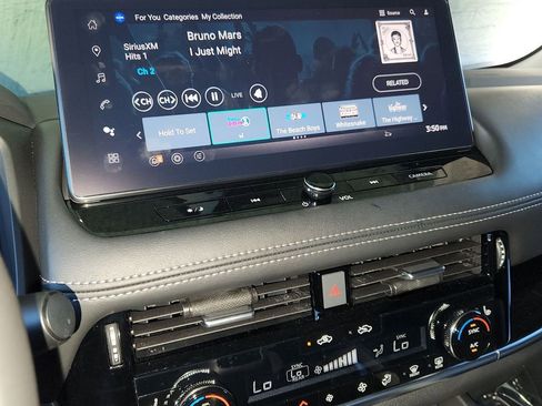 Certified 2024 Nissan Rogue SL w/ SL Premium Package image 36