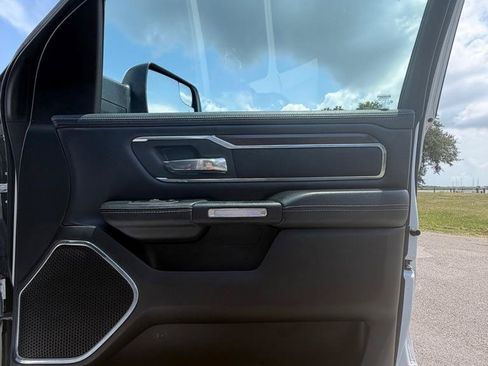 Used 2022 RAM 1500 Laramie w/ Laramie Southwest Edition AWD/4WD image 12