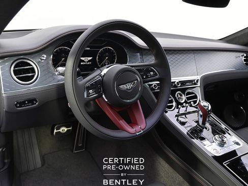 Used 2024 Bentley Continental GT image 11