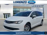 Used 2019 Chrysler Pacifica LX image 1