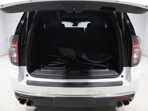 Used 2024 Chevrolet Tahoe Premier AWD/4WD image 21