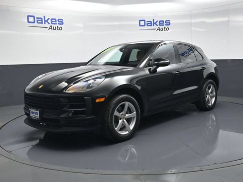 Used 2020 Porsche Macan AWD/4WD image 4