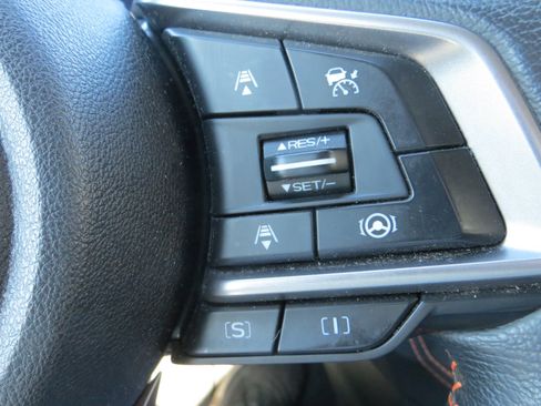 Used 2022 Subaru Crosstrek 2.5i Limited w/ Moonroof Package 1 image 18