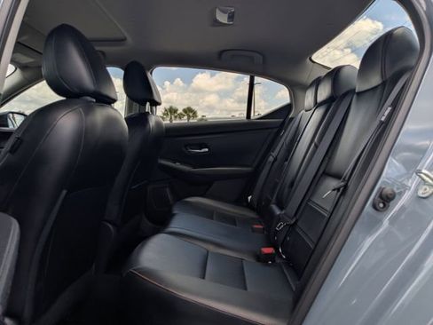 Used 2025 Nissan Sentra SR w/ SR Premium Package FWD image 16