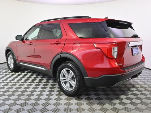 Used 2023 Ford Explorer XLT w/ Equipment Group 202A AWD/4WD image 3