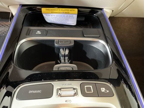 Certified 2025 Mercedes-Benz GLA 250 image 15