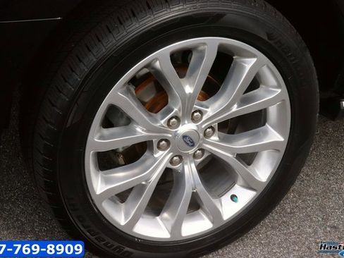 Used 2019 Ford Expedition Max Platinum image 7