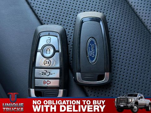 Used 2025 Ford F150 Raptor AWD/4WD image 36