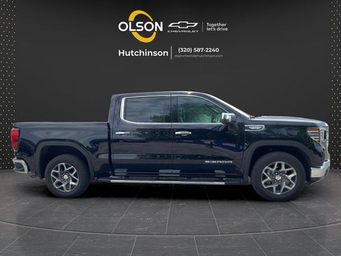 Used 2026 GMC Sierra 1500 SLT RWD image 6
