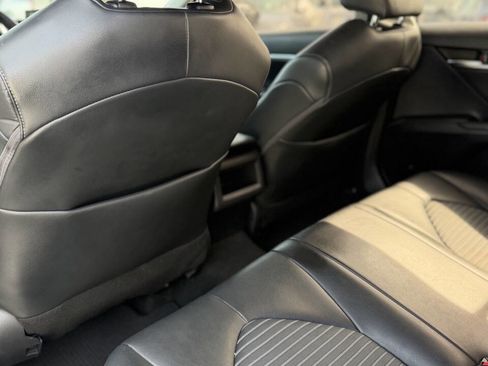 Used 2021 Toyota Camry SE image 17