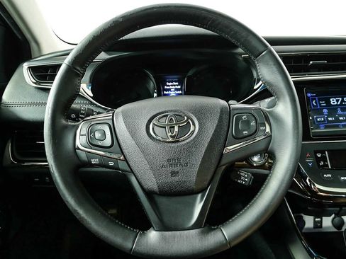 Used 2014 Toyota Avalon XLE Touring FWD image 9
