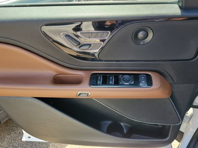 Certified 2023 Lincoln Aviator Reserve w/ Elements Package Plus RWD image 14