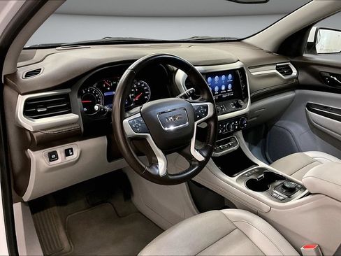 Used 2023 GMC Acadia SLT AWD/4WD image 17