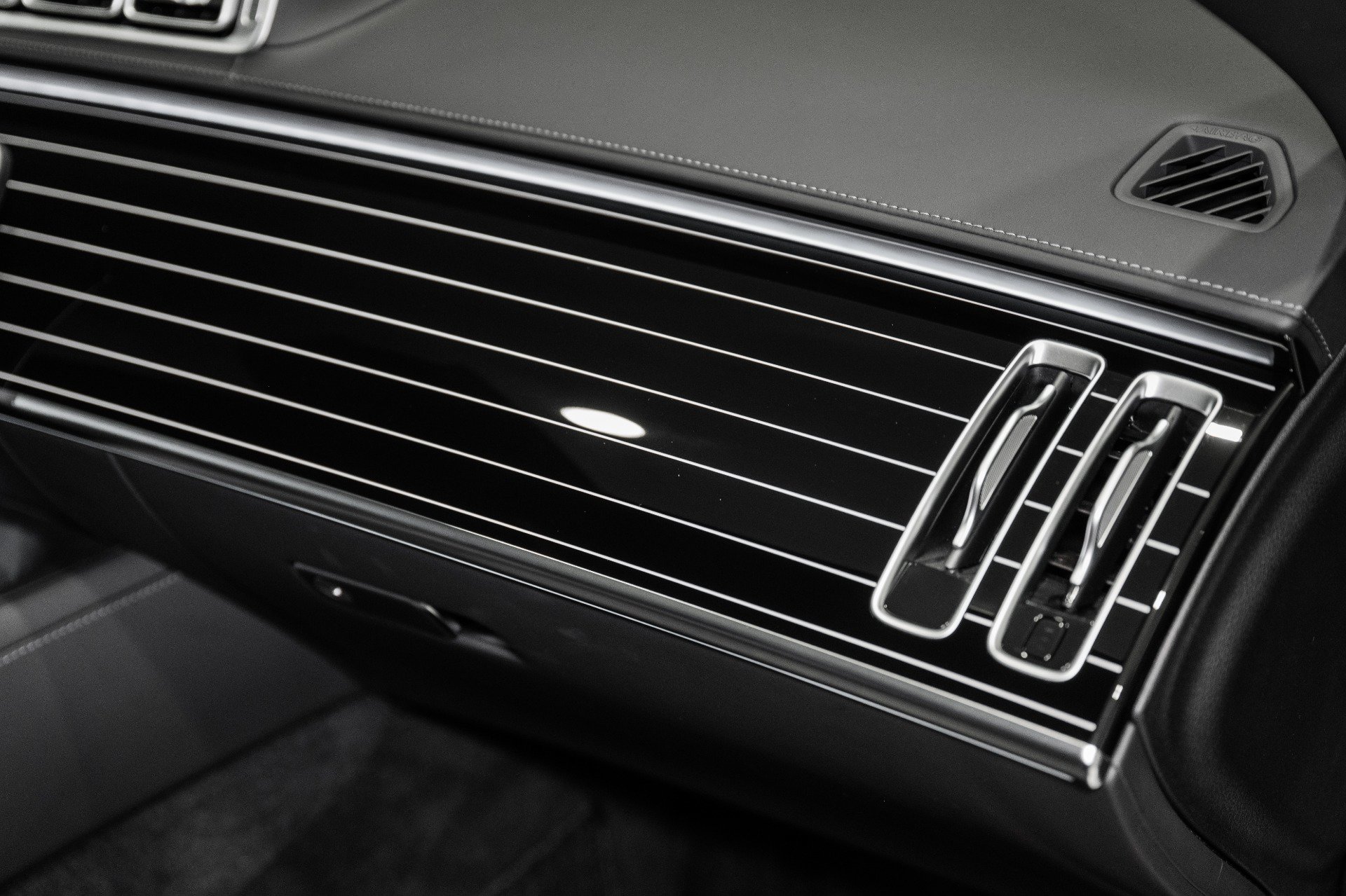 Used 2024 Mercedes-Benz Maybach S 580 4MATIC image 55