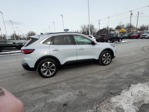 Used 2025 Ford Escape Platinum image 54