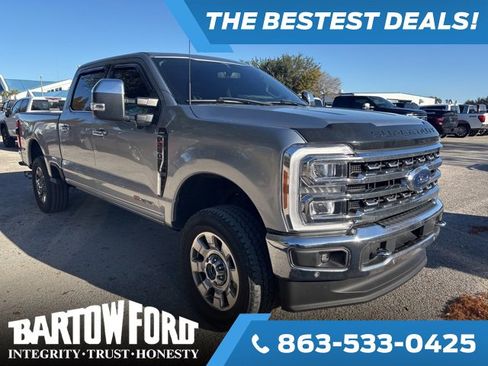 Used 2023 Ford F250 Lariat w/ Lariat Ultimate Package image 3