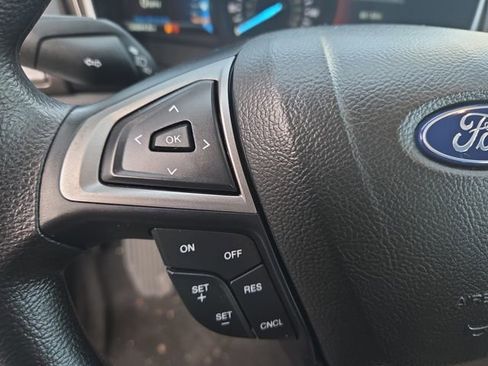 Used 2020 Ford Fusion SE AWD/4WD image 20