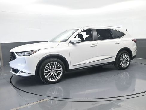 Used 2023 Acura MDX SH-AWD w/ Advance Package image 2