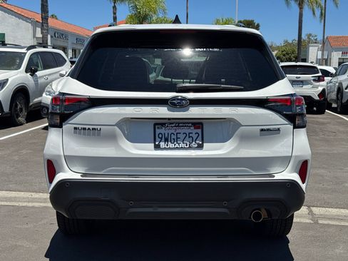 Certified 2026 Subaru Forester Touring AWD/4WD image 9