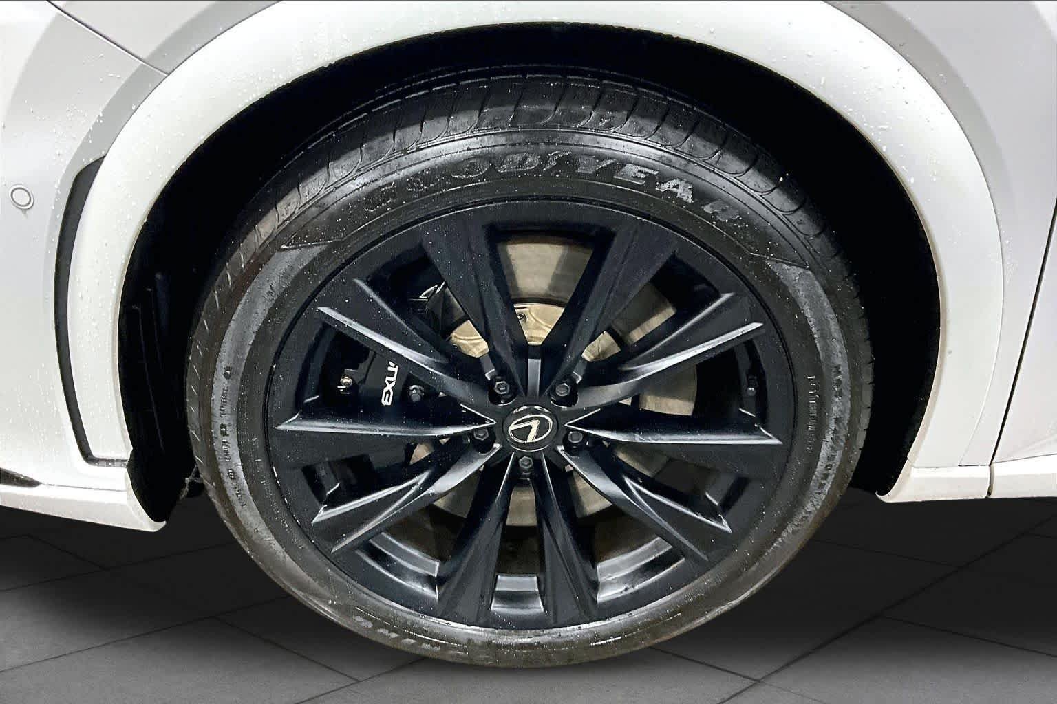 Used 2023 Lexus RX 500h F Sport w/ Accessory Package (Z1) AWD/4WD image 10