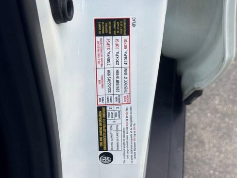 Used 2017 Nissan Rogue SL w/ SL Premium Package FWD image 57