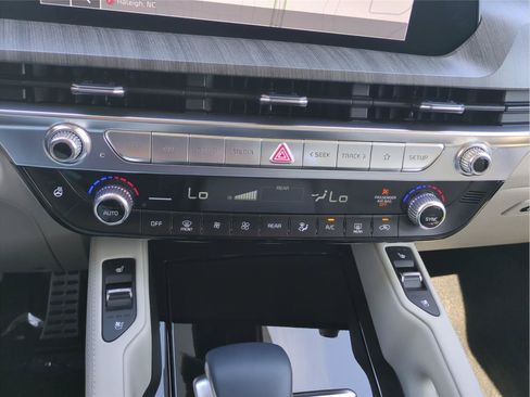 Used 2024 Kia Telluride SX AWD/4WD image 26