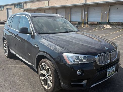 Used 2015 BMW X3 xDrive28i AWD/4WD image 4