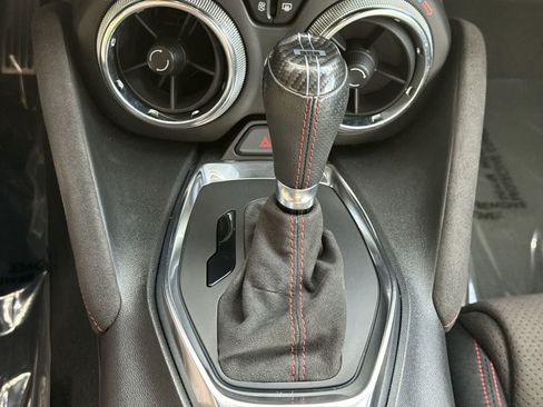 Used 2022 Chevrolet Camaro ZL1 RWD image 39