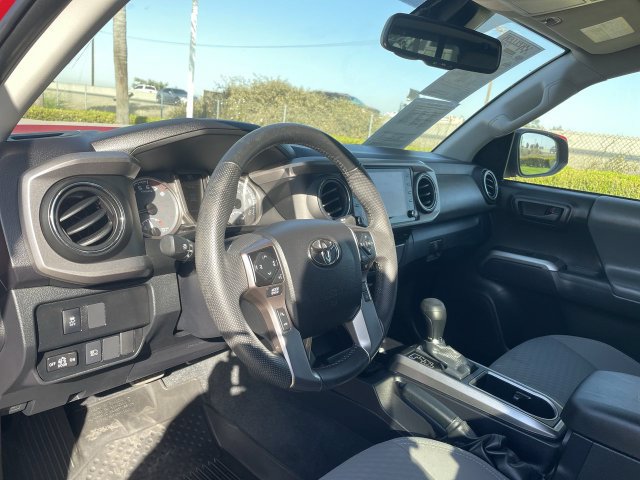 Used 2022 Toyota Tacoma SR5 w/ Black Out Package (TMS) RWD image 10