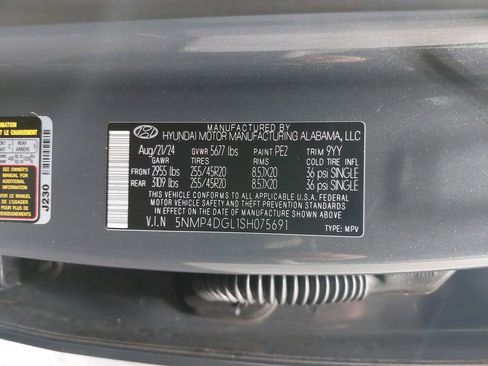 Used 2025 Hyundai Santa Fe Limited image 40