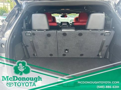 Used 2022 Toyota Highlander XSE AWD/4WD image 7