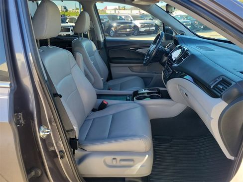 Used 2020 Honda Pilot Touring image 26