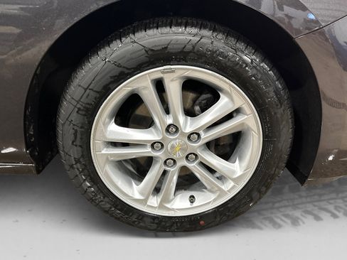 Used 2016 Chevrolet Cruze LT image 49