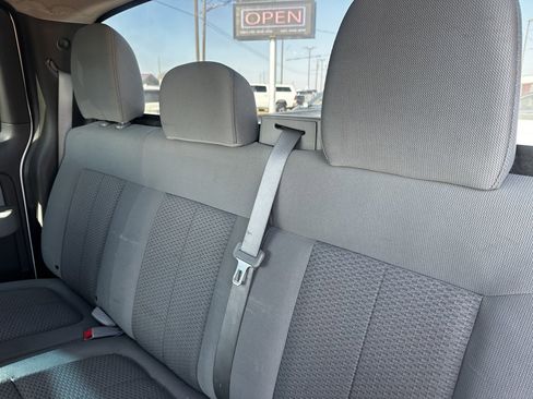 Used 2011 Ford F150 XLT w/ XLT Convenience Pkg image 19