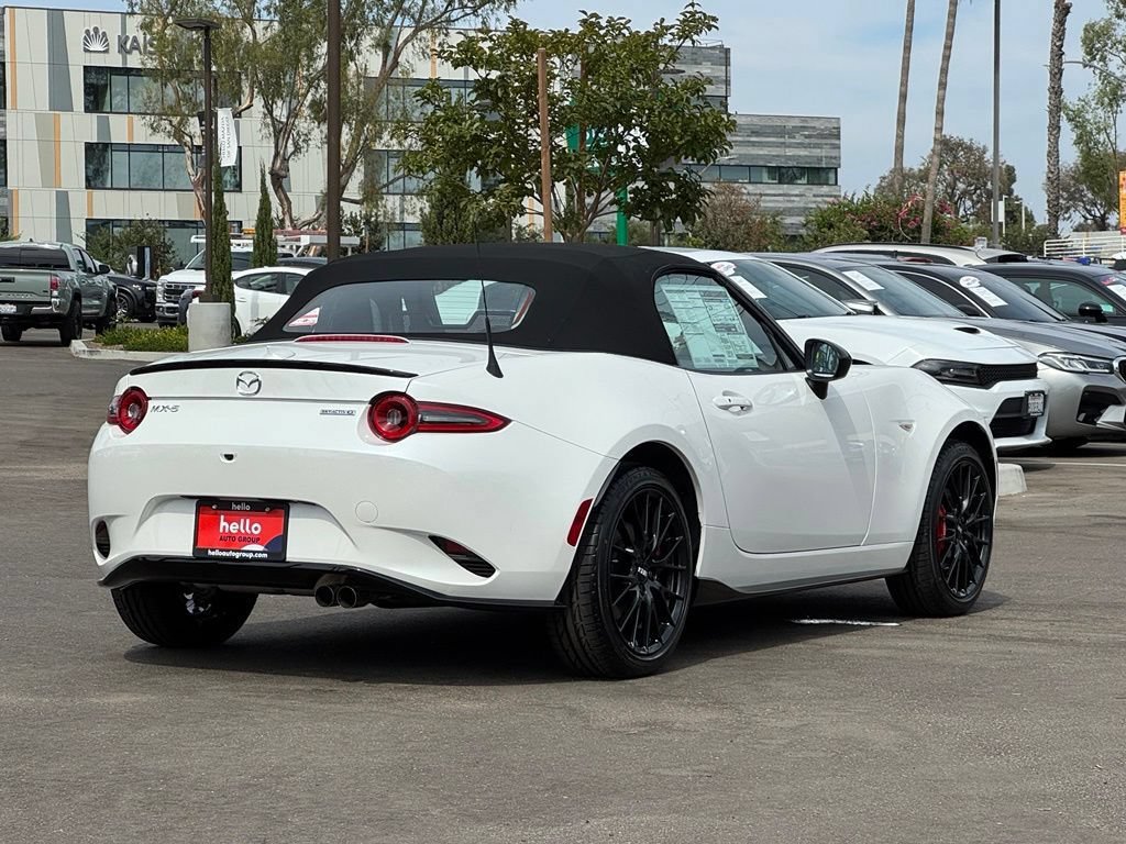 New 2026 MAZDA MX-5 Miata Club w/ Brembo/BBS/Recaro Package RWD image 32