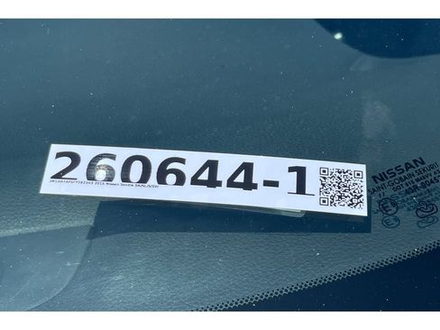 Used 2015 Nissan Sentra SV FWD image 21