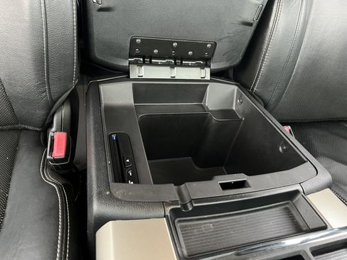 Used 2013 RAM 1500 Laramie w/ Convenience Group image 23