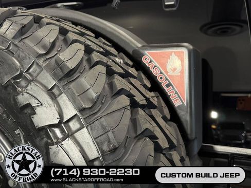 Used 2024 Jeep Wrangler Unlimited Rubicon 392 AWD/4WD image 28