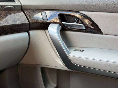 Used 2013 Acura MDX w/ Technology & Entertainment image 26