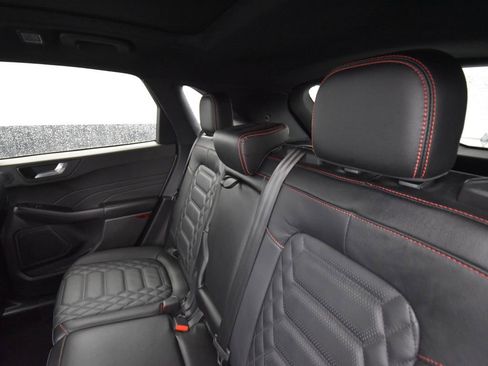 Used 2024 Ford Escape ST-Line Elite w/ Premium Technology Package image 12