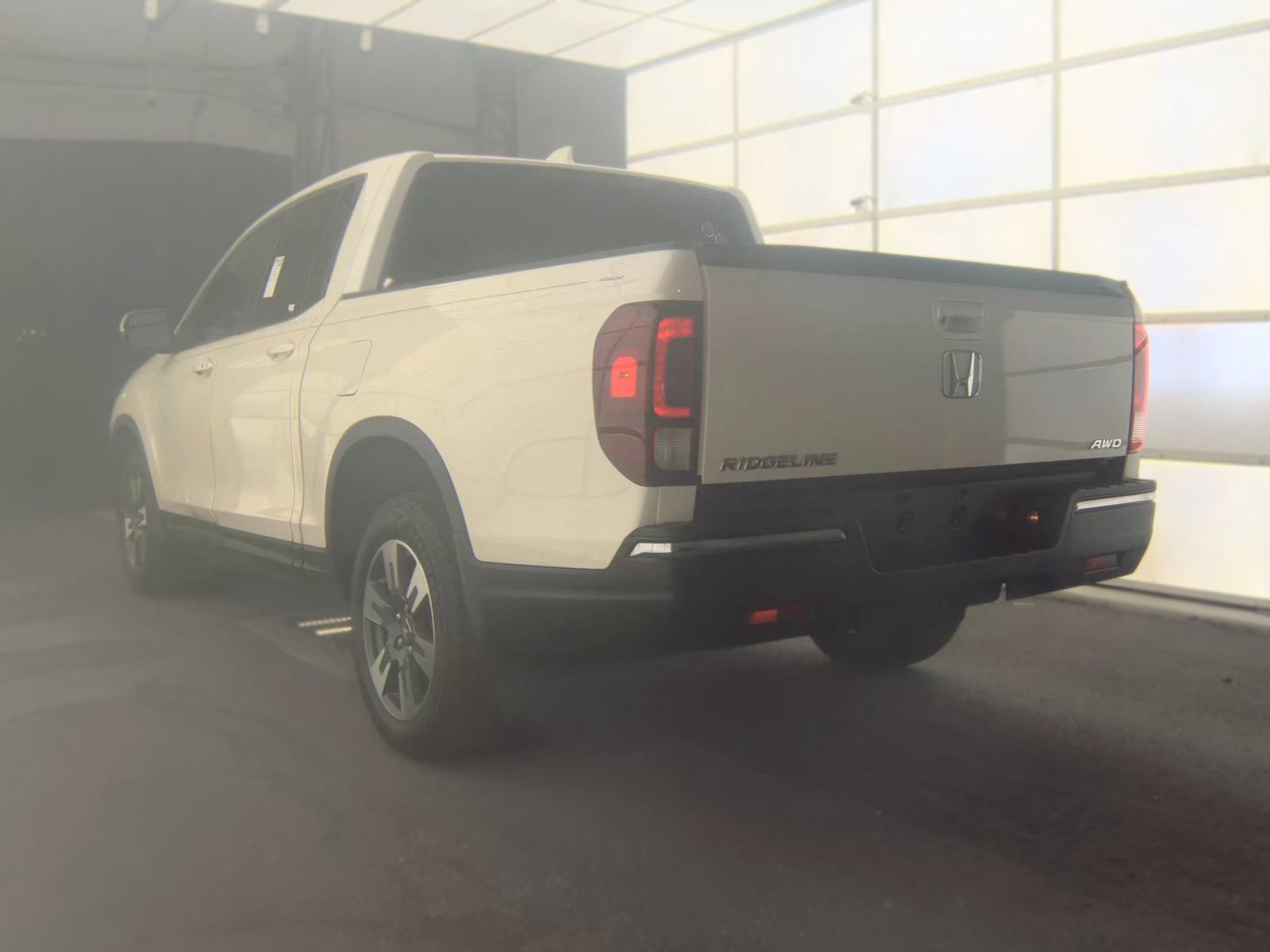 Used 2019 Honda Ridgeline RTL-T image 2