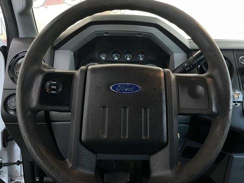 Used 2015 Ford F550 XL w/ Power Equipment Group image 26