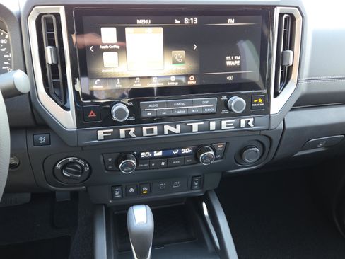 New 2026 Nissan Frontier SV image 17