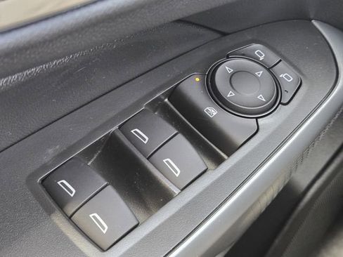 New 2026 Chevrolet Trax LS w/ LS Convenience Package image 17