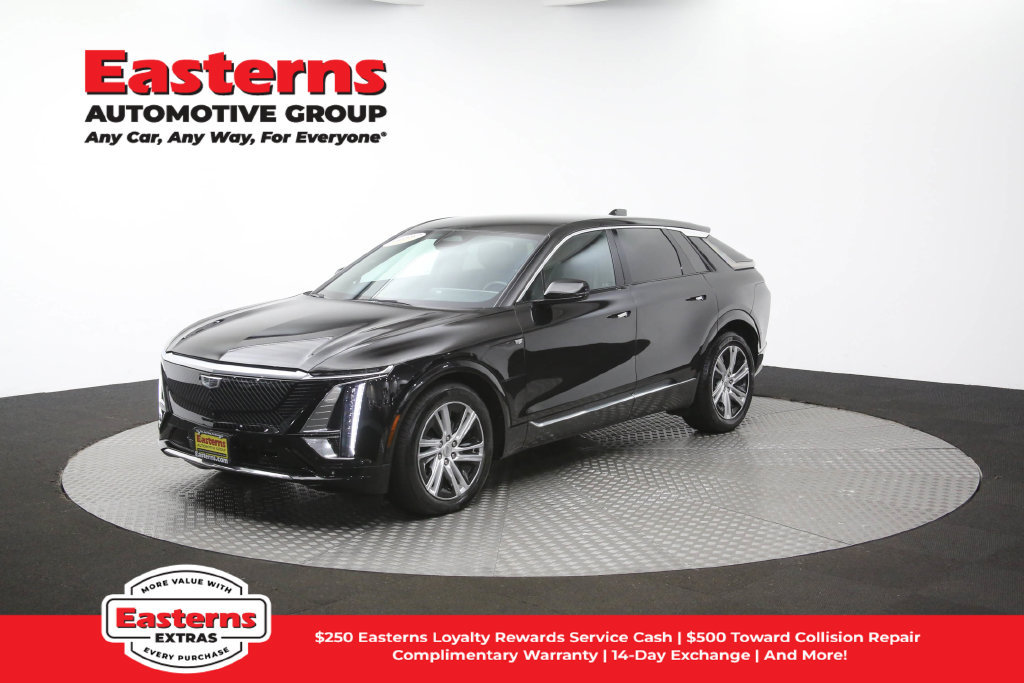 Used 2024 Cadillac Lyriq Tech w/ Driver Assist Package AWD/4WD image 59