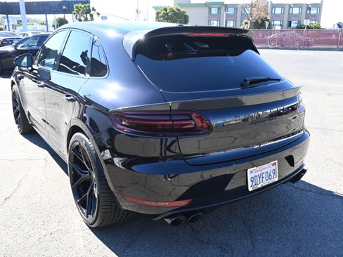 Used 2018 Porsche Macan GTS AWD/4WD image 7
