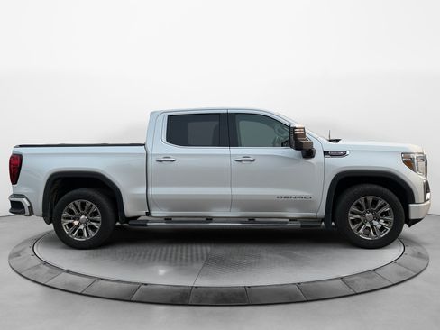 Used 2021 GMC Sierra 1500 Denali w/ Technology Package AWD/4WD image 2